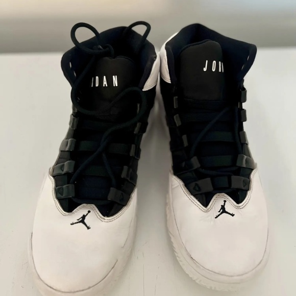 Jordan Max Aura White Black - Picture 3 of 5